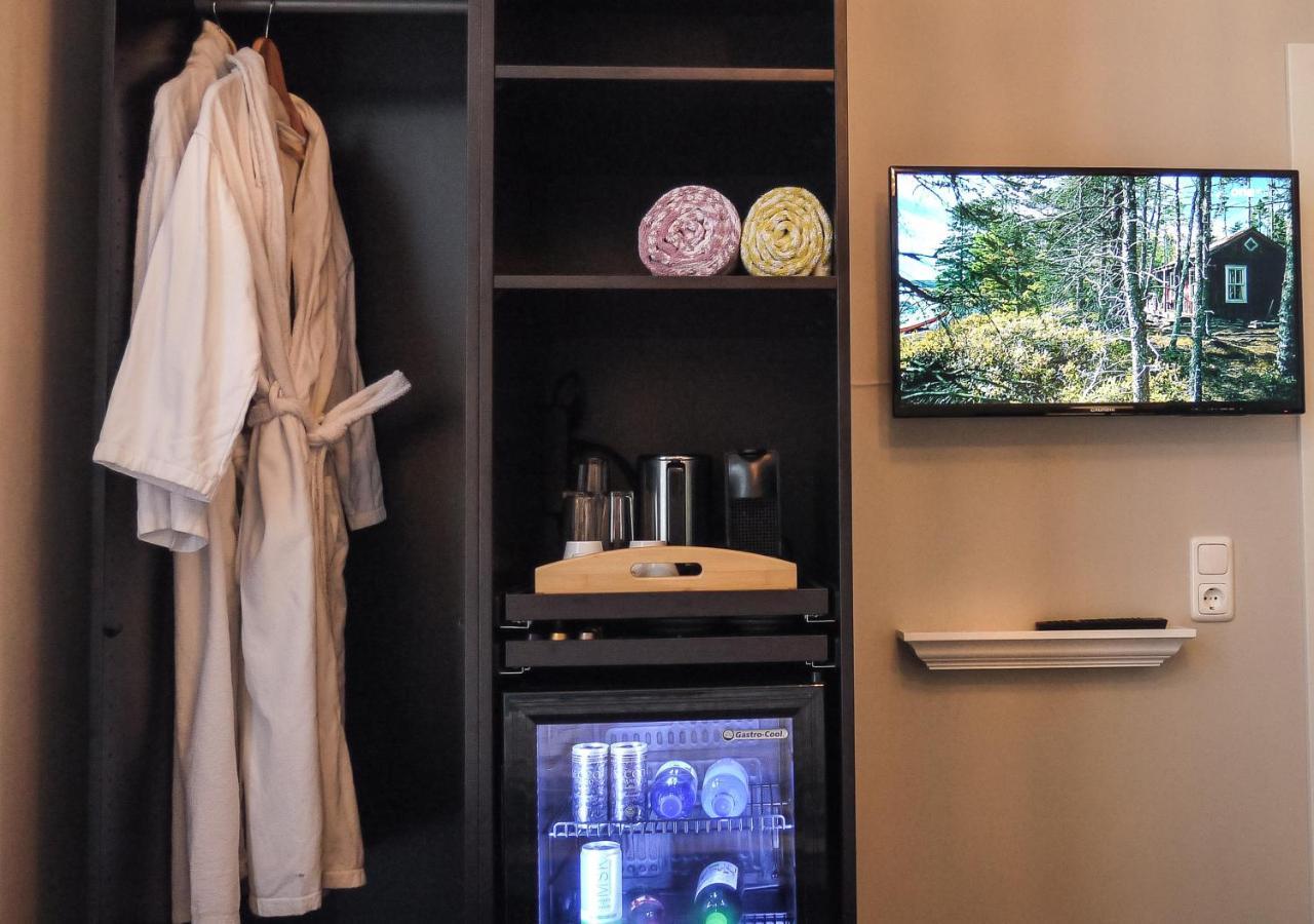Comfort And Style In City Center With Ensuite Bathroom On Schaafenstrasse Koln Bagian luar foto